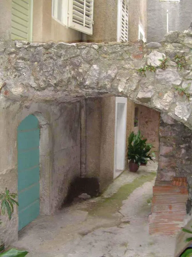 Apartment In Vrbnik/Insel Krk 13613 Croatia